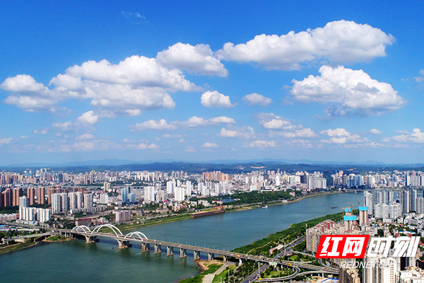 湘江兩岸。.jpg