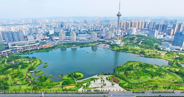 宜居株洲，幸福之城。 譚清云 