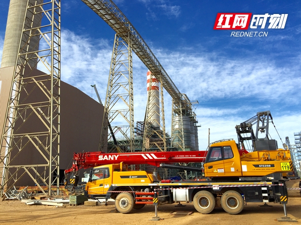 三一設(shè)備參建南非非洲最大火電站。.jpg